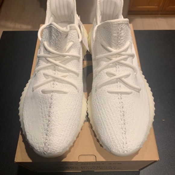 Yeezy - Picture 2 of 3